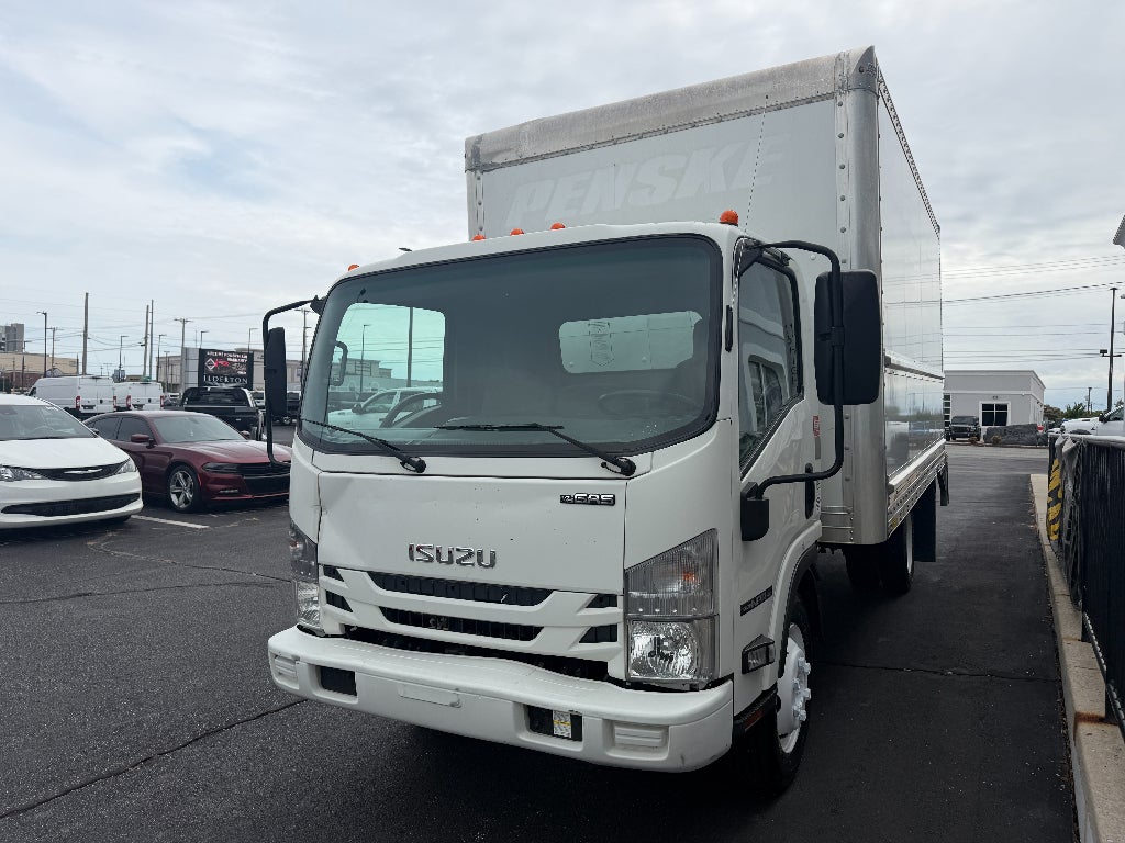 2021 Isuzu NPR HD Base