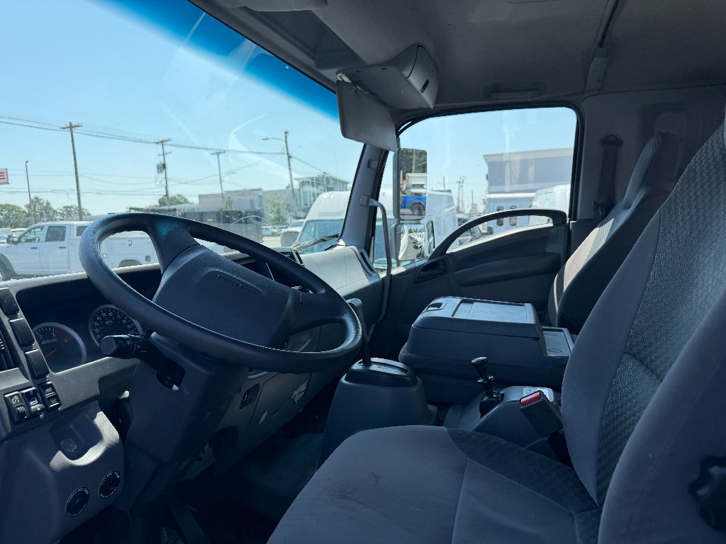 2018 Isuzu FTR Base