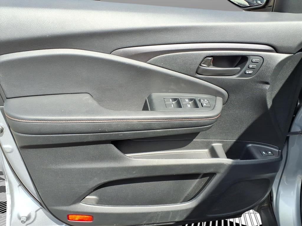 2023 Honda Passport AWD TrailSport