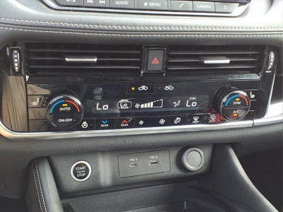 2022 Nissan Rogue SL FWD