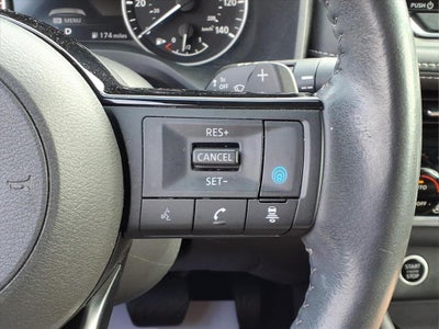 2022 Nissan Rogue SL FWD