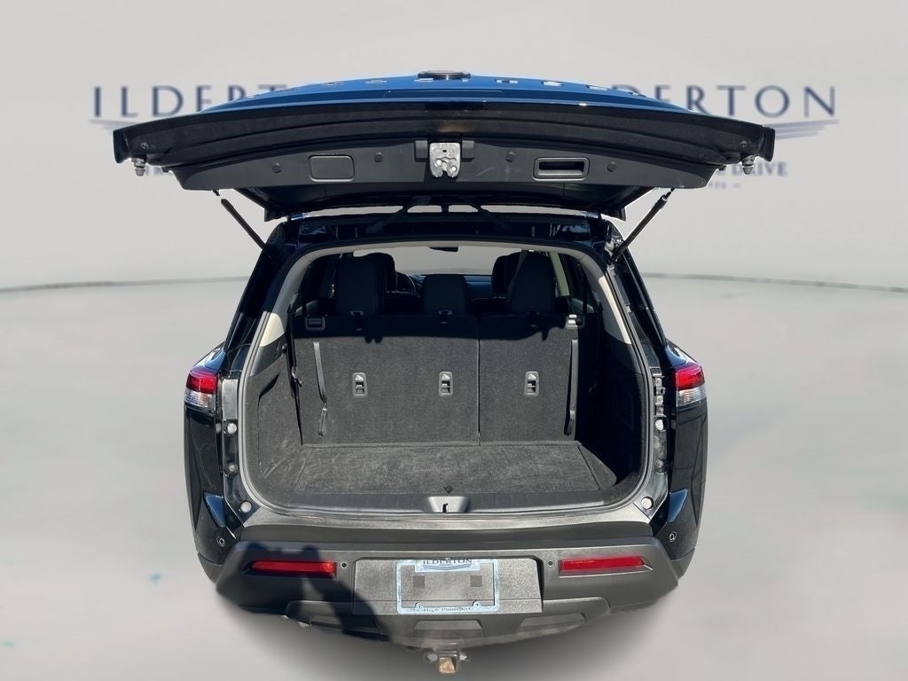 2024 Nissan Pathfinder SV 4WD