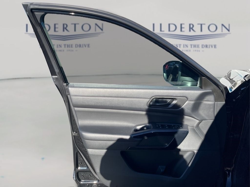 2024 Nissan Pathfinder SV 4WD