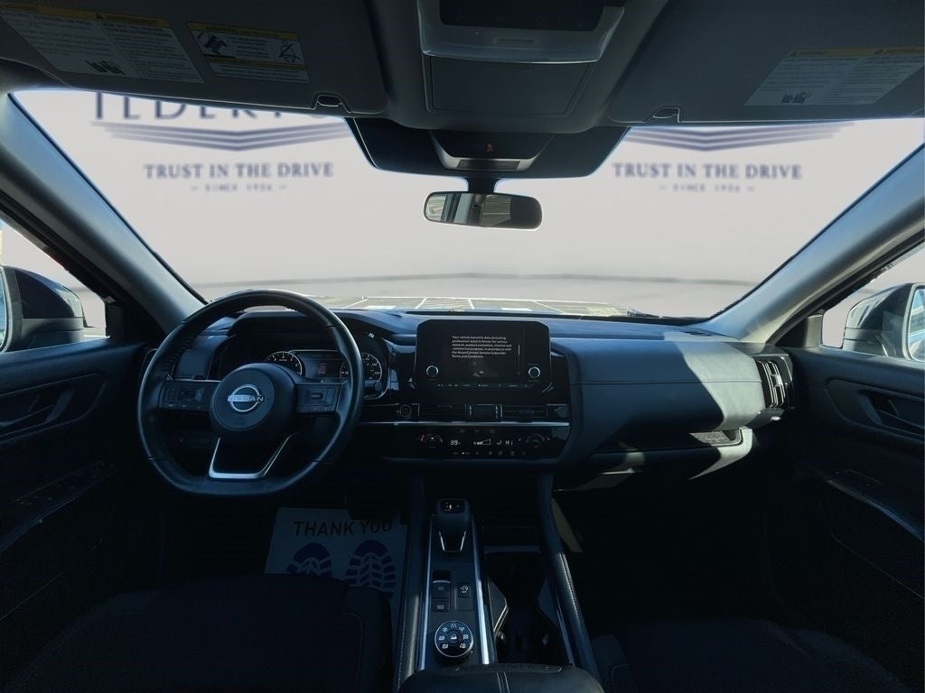 2024 Nissan Pathfinder SV 4WD