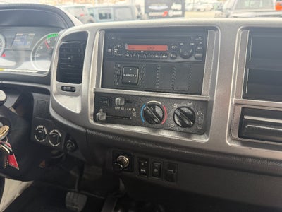 2013 Hino 268 Base