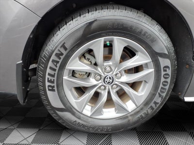 2022 Toyota Sienna XLE