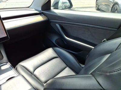 2021 Tesla Model 3 Standard Range Plus Rear-Wheel Drive
