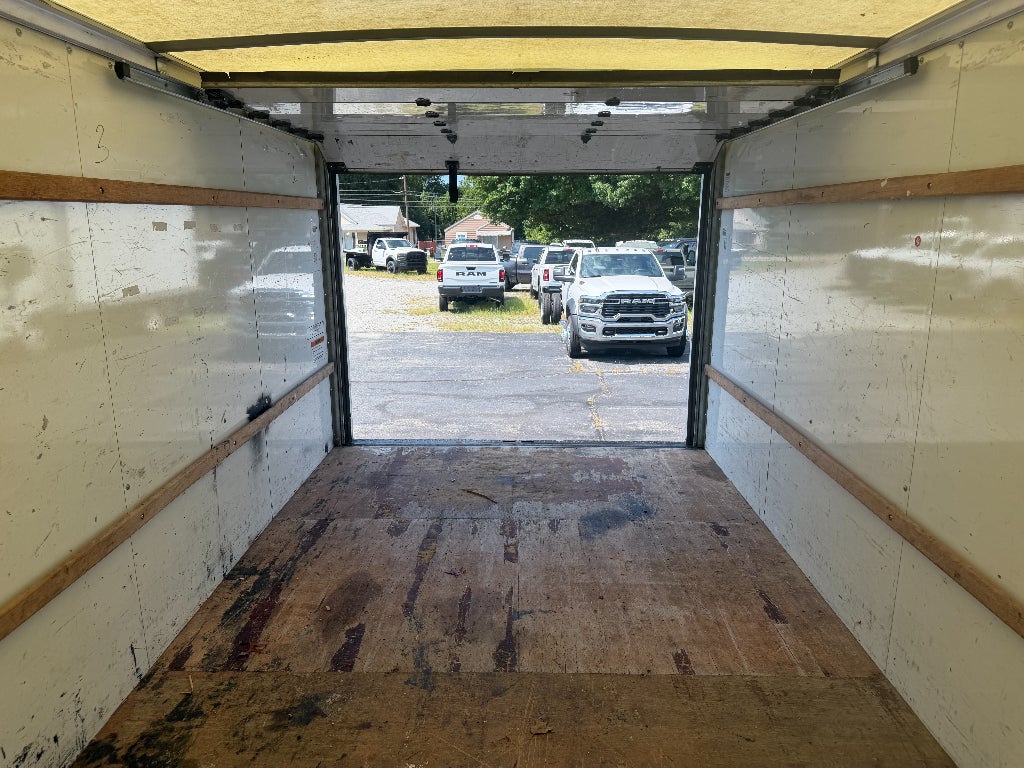 Photo 18