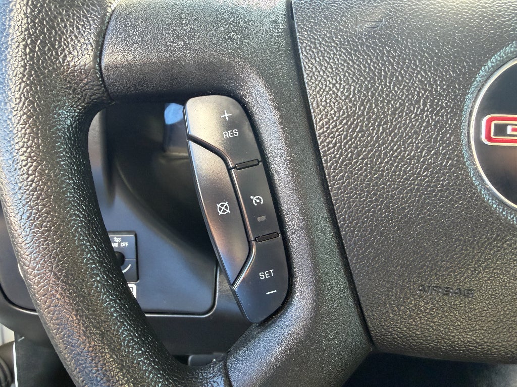 2022 GMC Savana Cutaway Work Van