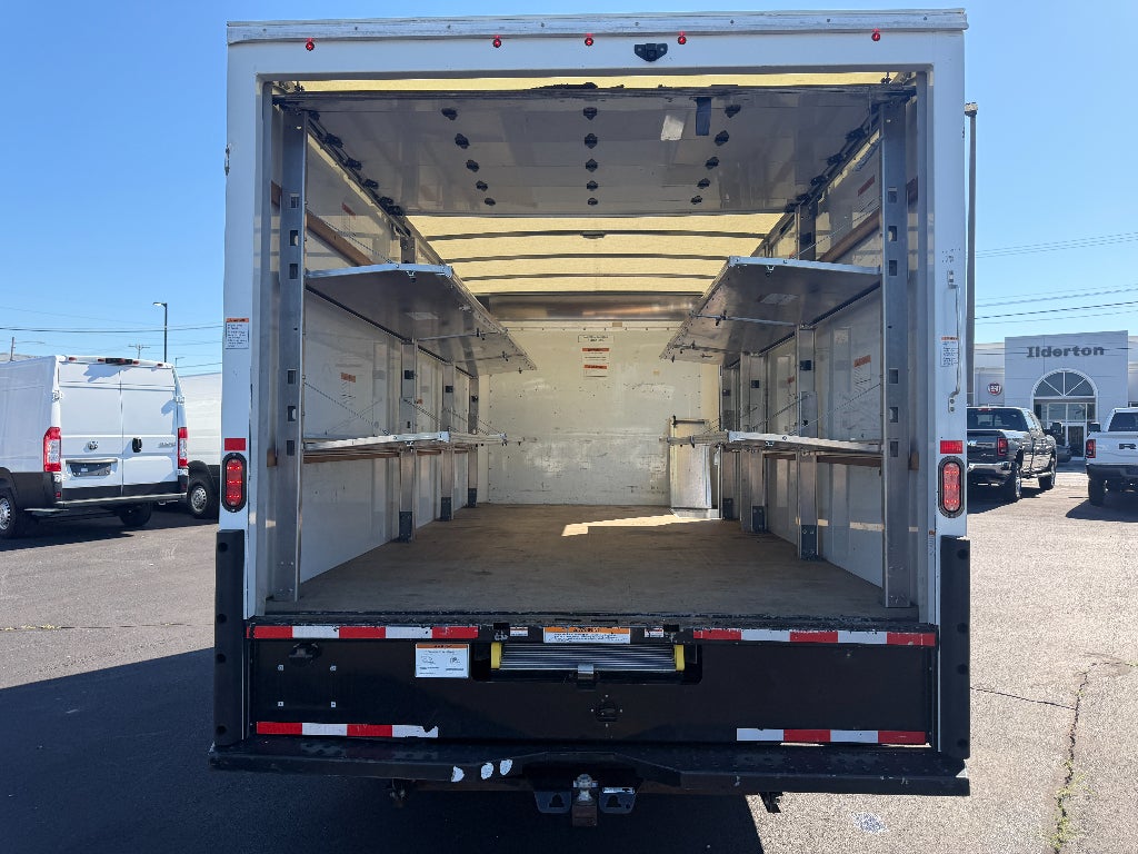 2022 GMC Savana Cutaway Work Van