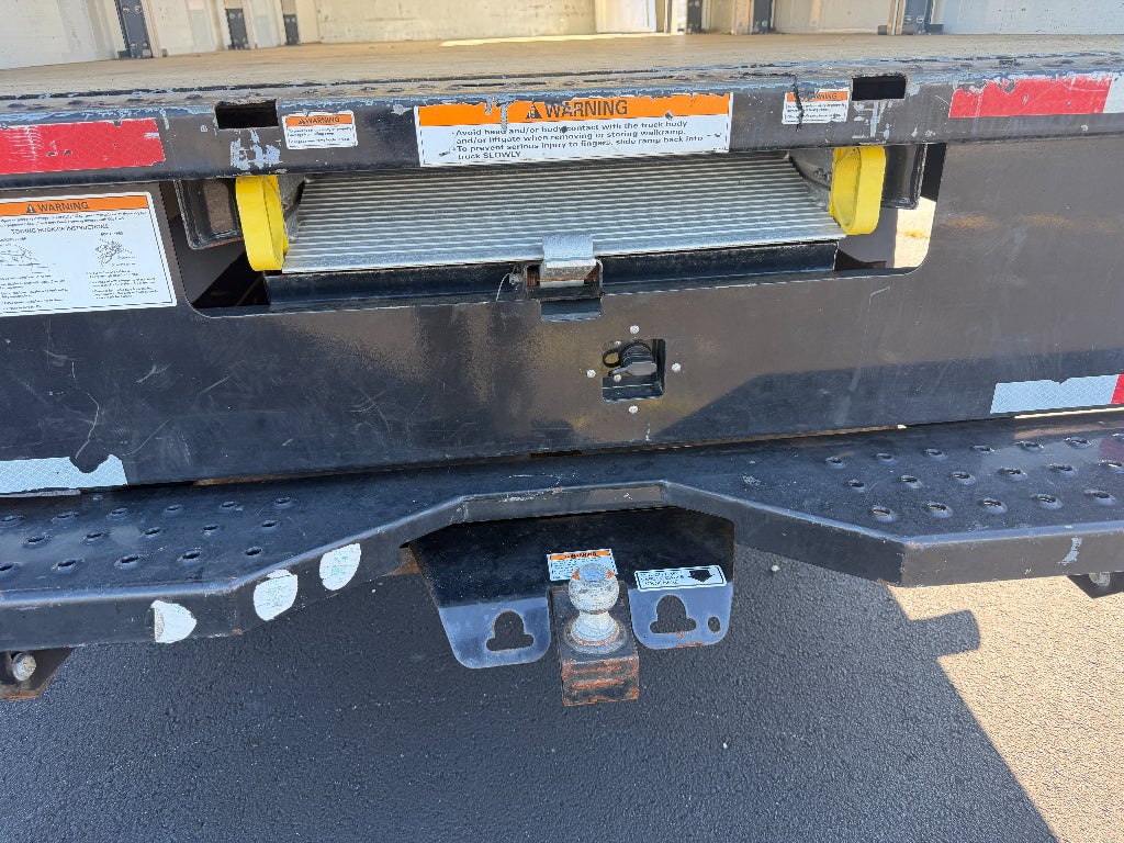 2022 GMC Savana Cutaway Work Van