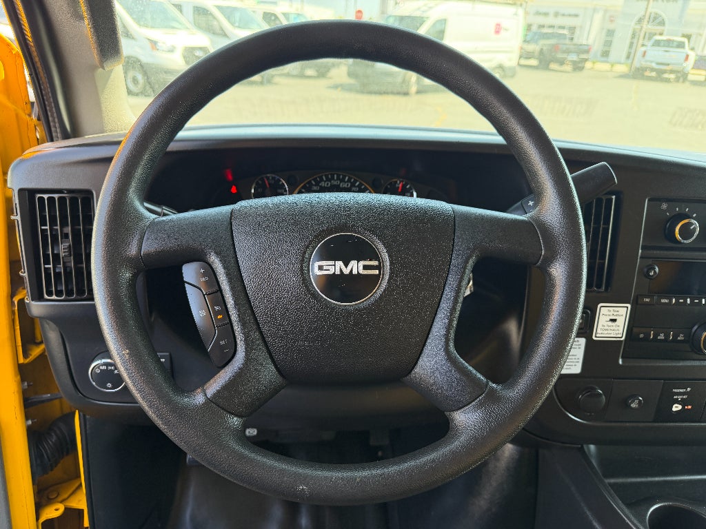 2020 GMC Savana Cutaway Work Van