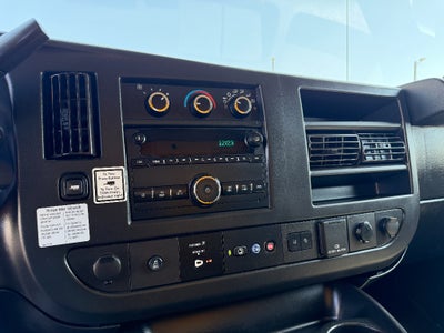 2020 GMC Savana Cutaway Work Van