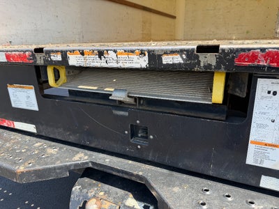 2020 GMC Savana Cutaway Work Van