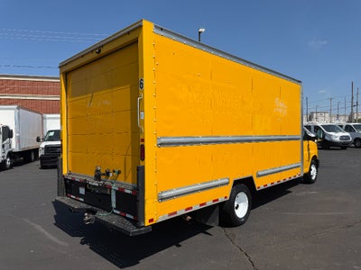 2020 GMC Savana Cutaway Work Van