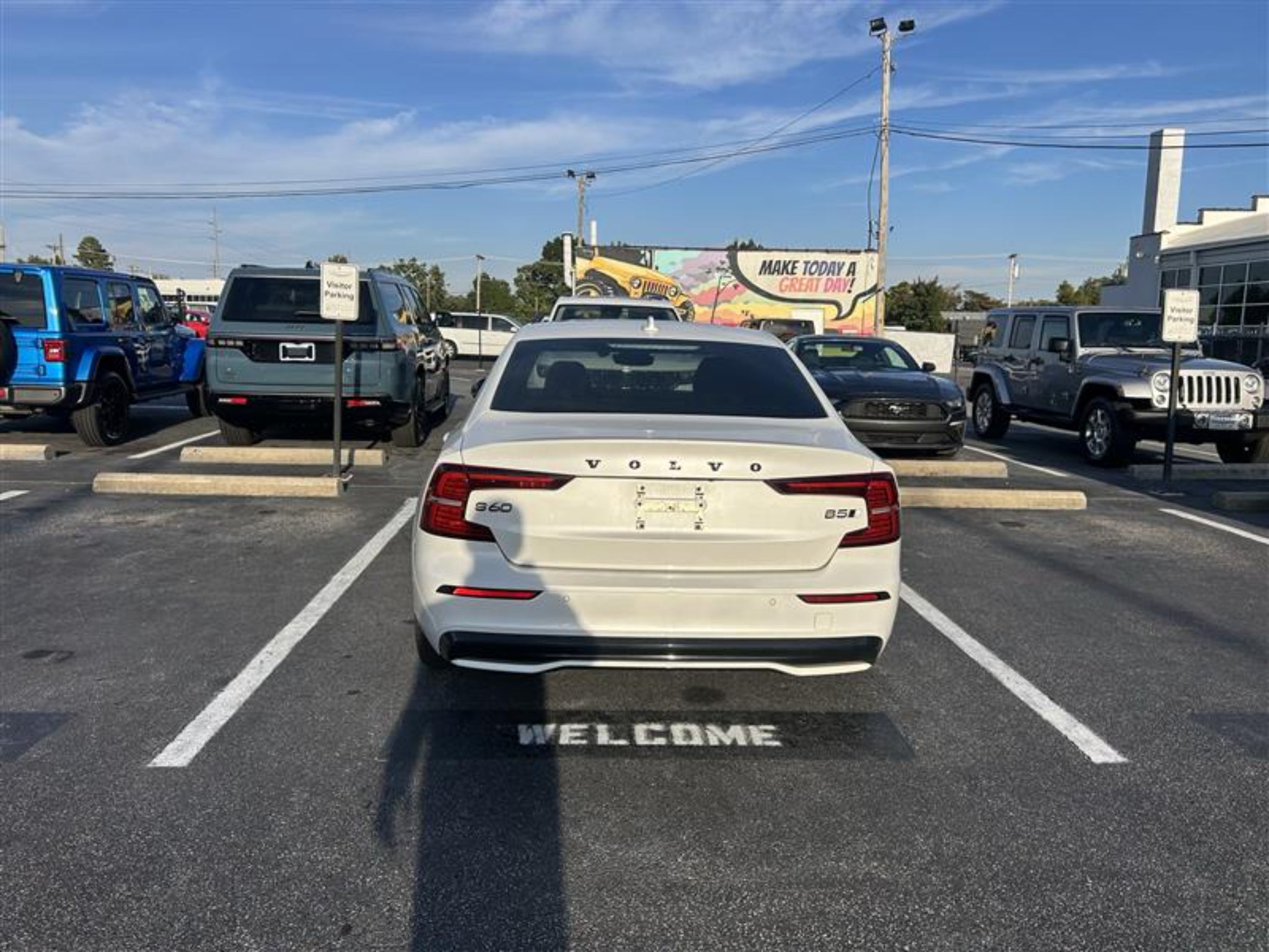 2024 Volvo S60 B5 Plus Black Edition
