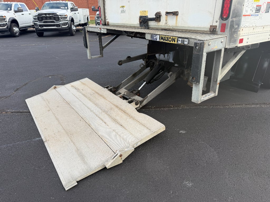 2021 Isuzu NPR HD Base