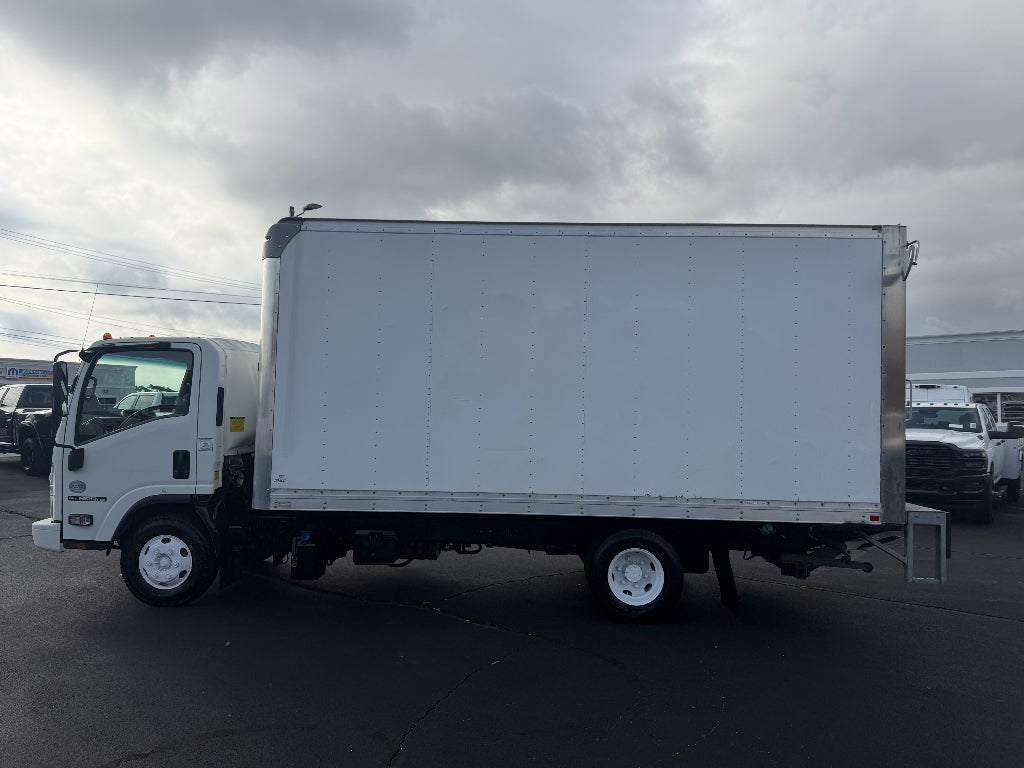 2021 Isuzu NPR HD Base