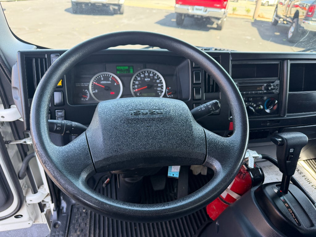 2023 Isuzu NPR XD Base