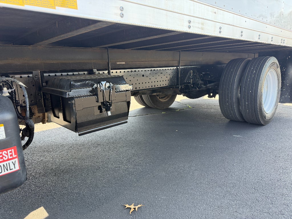 2023 Isuzu NPR XD Base