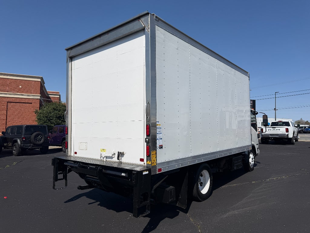 2023 Isuzu NPR XD Base