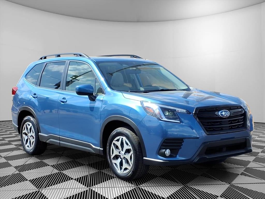 2023 Subaru Forester Premium