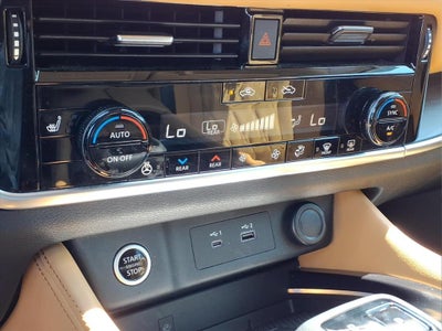 2021 Nissan Rogue Platinum FWD