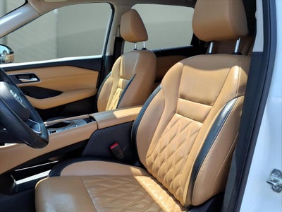 2021 Nissan Rogue Platinum FWD