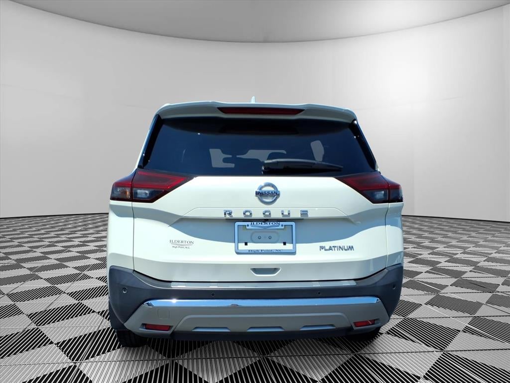 2021 Nissan Rogue Platinum FWD