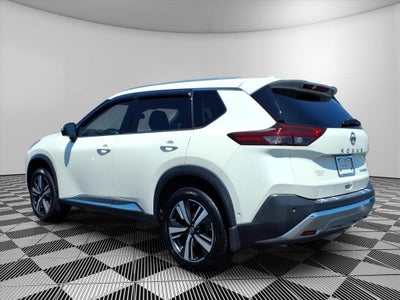 2021 Nissan Rogue Platinum FWD