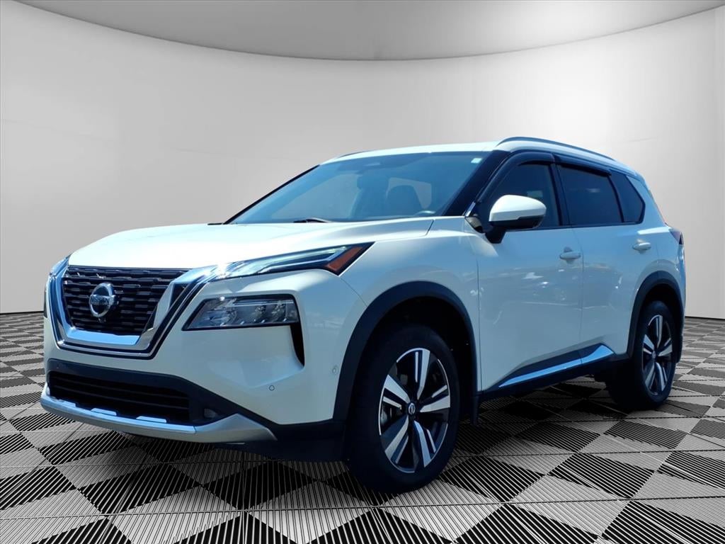 2021 Nissan Rogue Platinum FWD