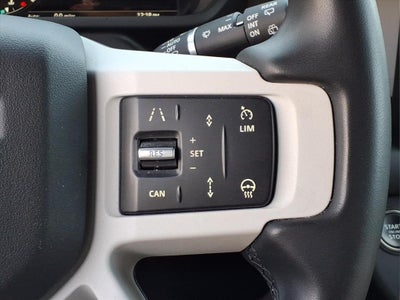 2025 Land Rover Defender 110 P300