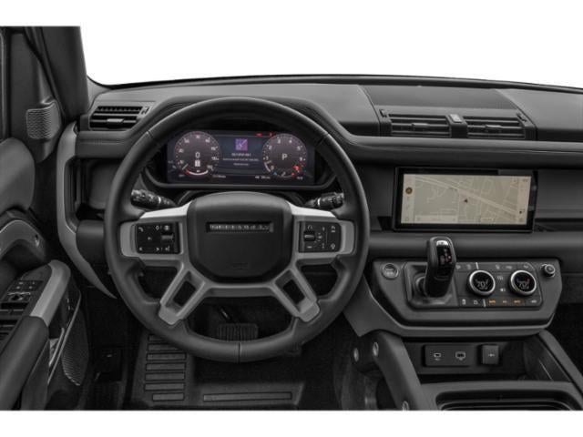 2025 Land Rover Defender 110 P300