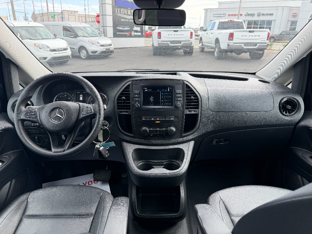 2023 Mercedes-Benz Metris Base