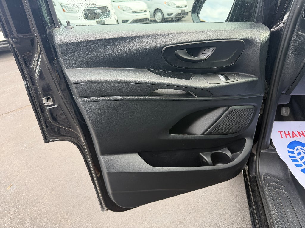 2023 Mercedes-Benz Metris Base