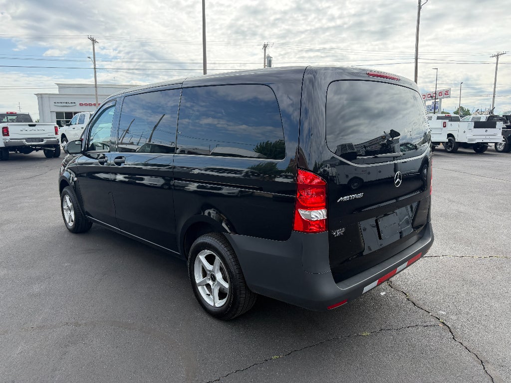 2023 Mercedes-Benz Metris Base
