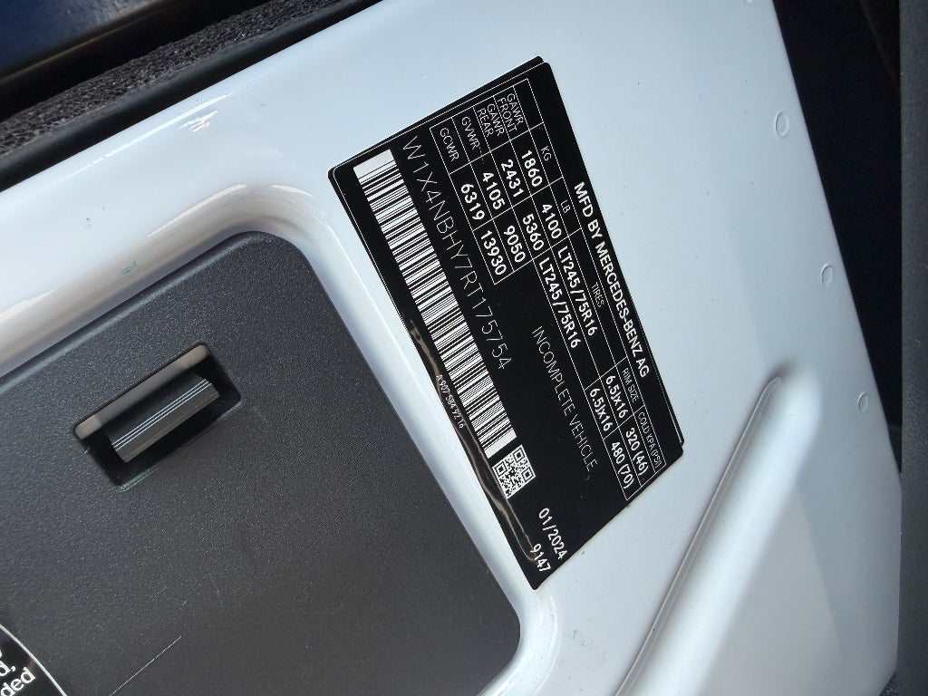 2024 Mercedes-Benz Sprinter 2500 Standard Roof 4-Cyl Diesel HO
