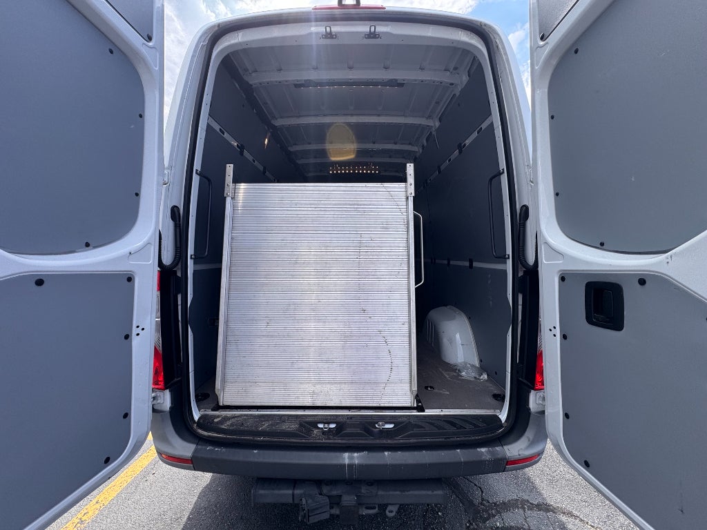 2024 Mercedes-Benz Sprinter 2500 Standard Roof 4-Cyl Diesel HO