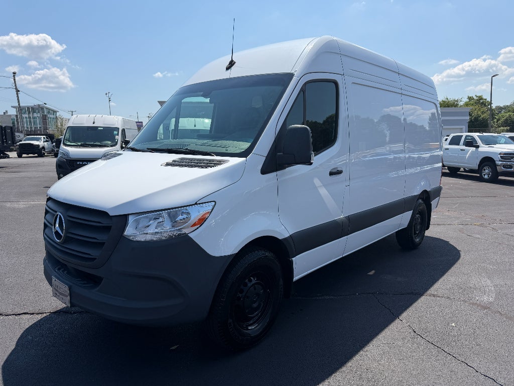 2024 Mercedes-Benz Sprinter 2500 Standard Roof 4-Cyl Diesel HO