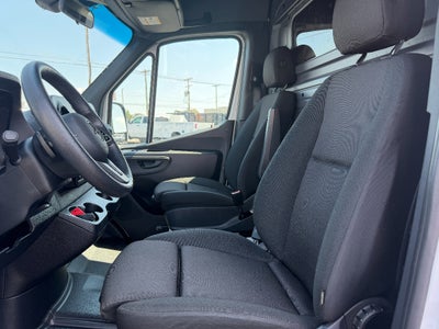 2024 Mercedes-Benz Sprinter 2500 Standard Roof 4-Cyl Diesel HO
