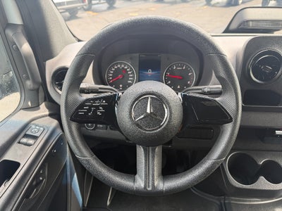 2025 Mercedes-Benz Sprinter 2500 High Roof 4-Cyl Diesel