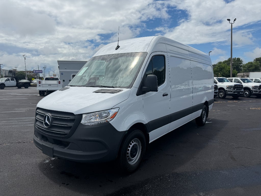 2025 Mercedes-Benz Sprinter 2500 High Roof 4-Cyl Diesel
