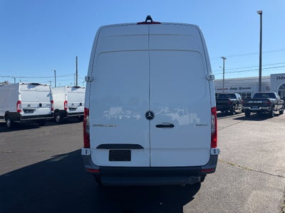 2022 Mercedes-Benz Sprinter 3500 Standard Roof I4