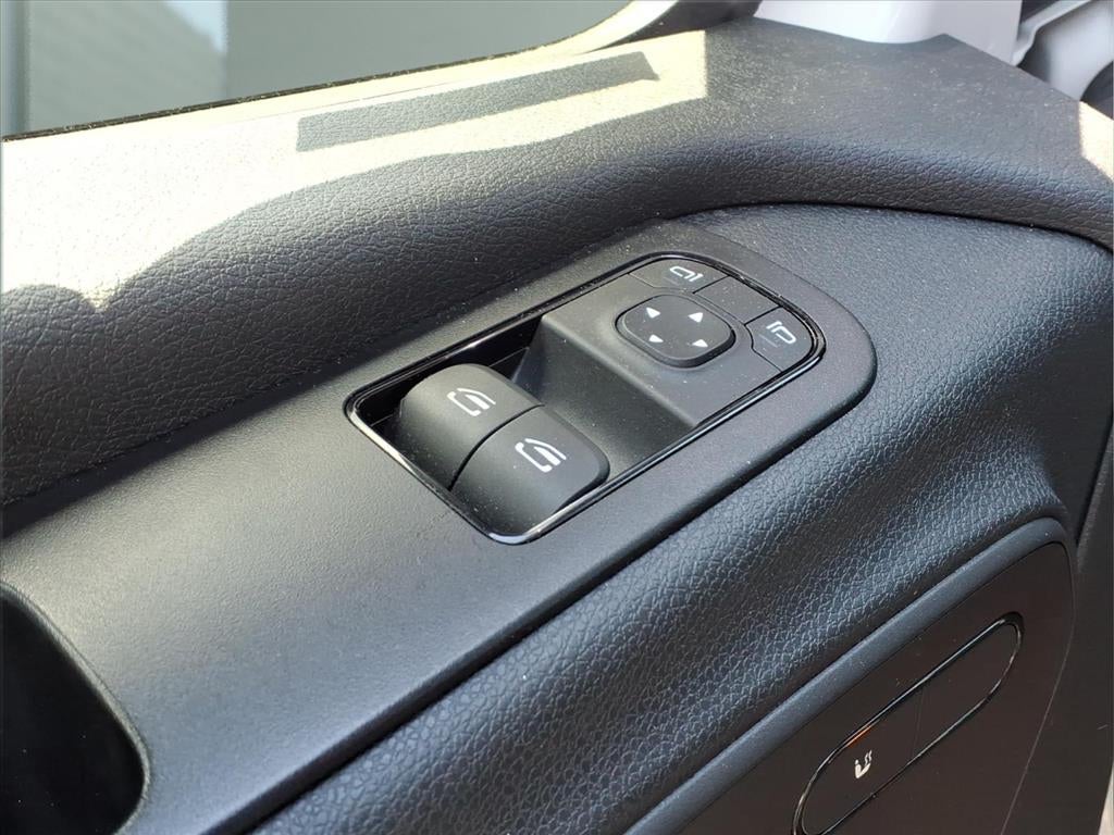 2025 Mercedes-Benz Sprinter 2500 Standard Roof 4-Cyl Diesel
