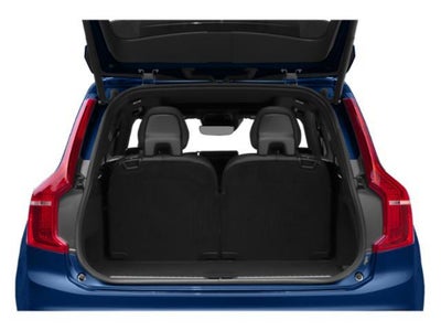 2020 Volvo XC90 T6 Momentum 7 Passenger