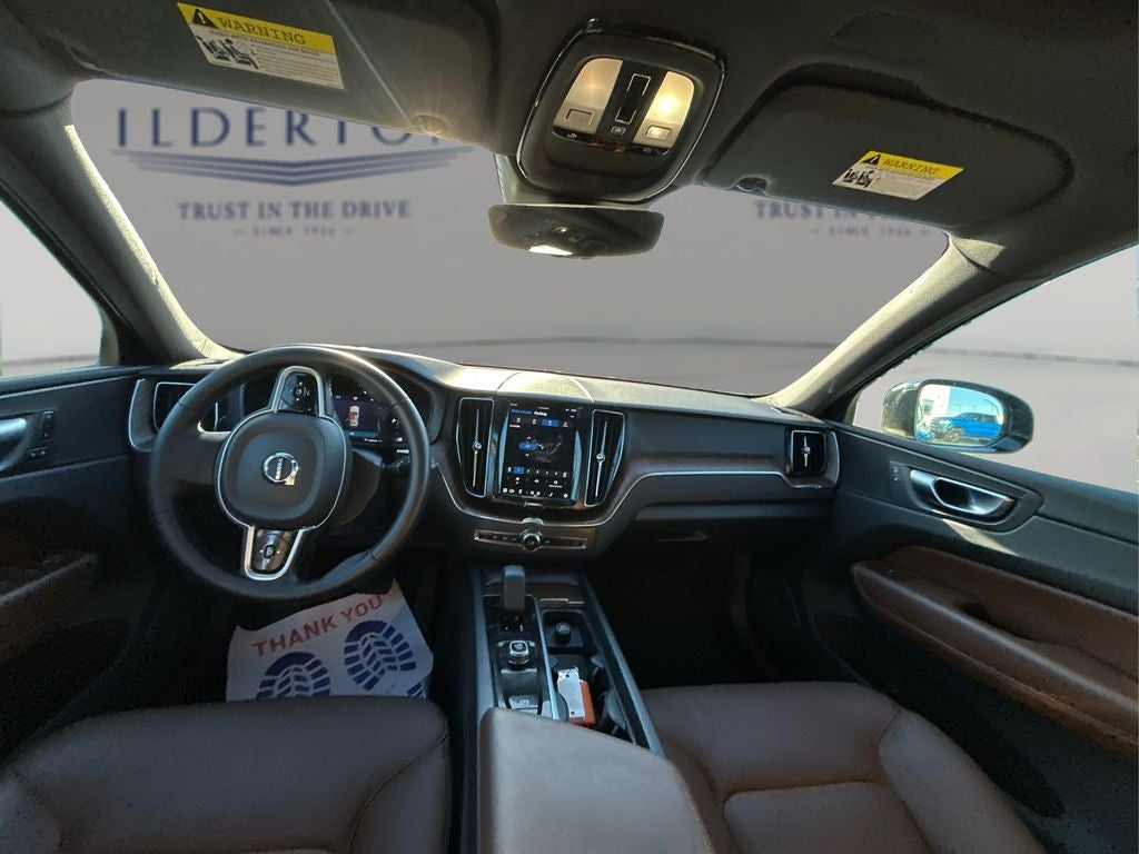 2023 Volvo XC60 B5 Plus Bright Theme