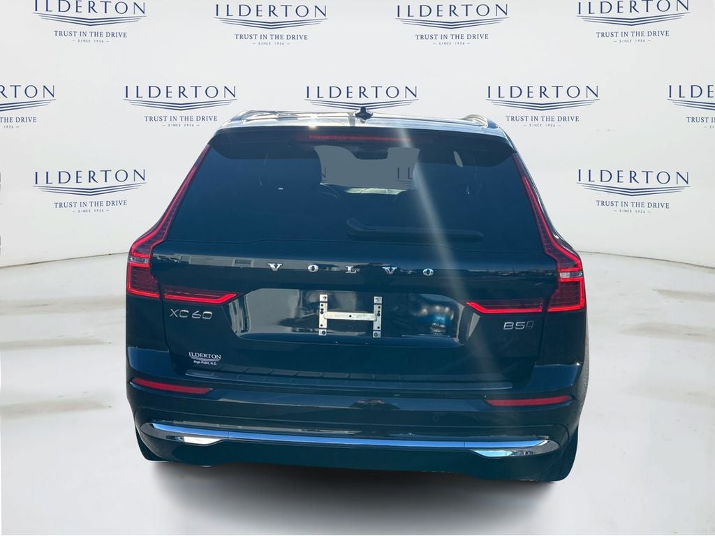 2023 Volvo XC60 B5 Plus Bright Theme