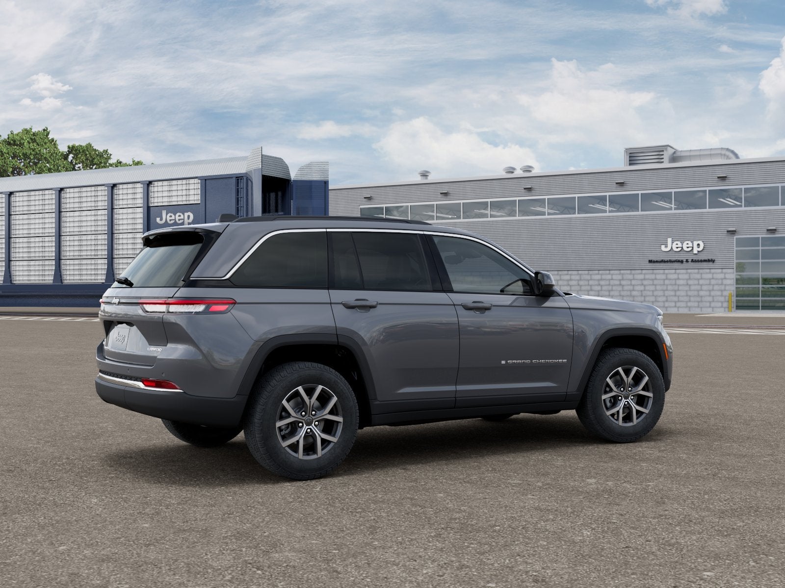 2027 Jeep Grand Cherokee GRAND CHEROKEE LAREDO X 4X4