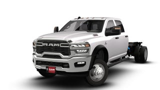 2027 RAM Ram 5500 Chassis Cab RAM 5500 TRADESMAN CHASSIS CREW CAB 4X4 84' CA